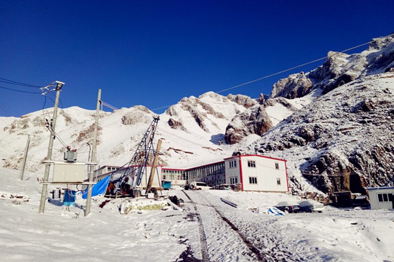 點(diǎn)滴生活事 共話(huà)不凡情